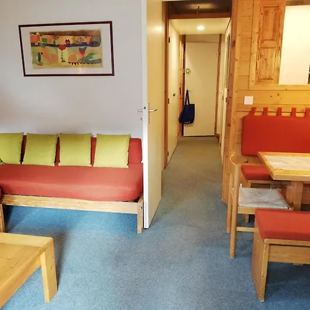 Apartment 2 Pieces, Skis Aux Pieds, Proche Commerce Et Telecabine - Fr-1-356-224